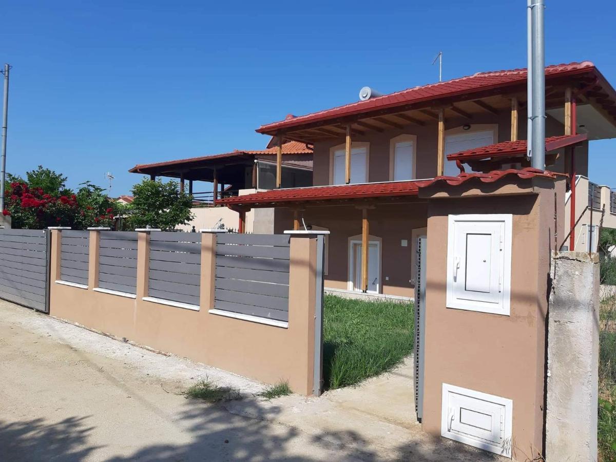 Appartement Γιώργος Και Εύα à Karianí Extérieur photo