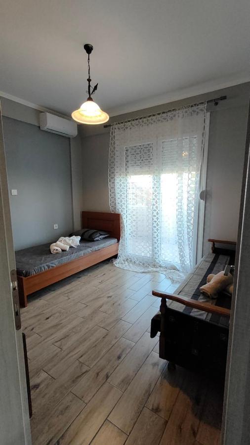 Appartement Γιώργος Και Εύα à Karianí Extérieur photo